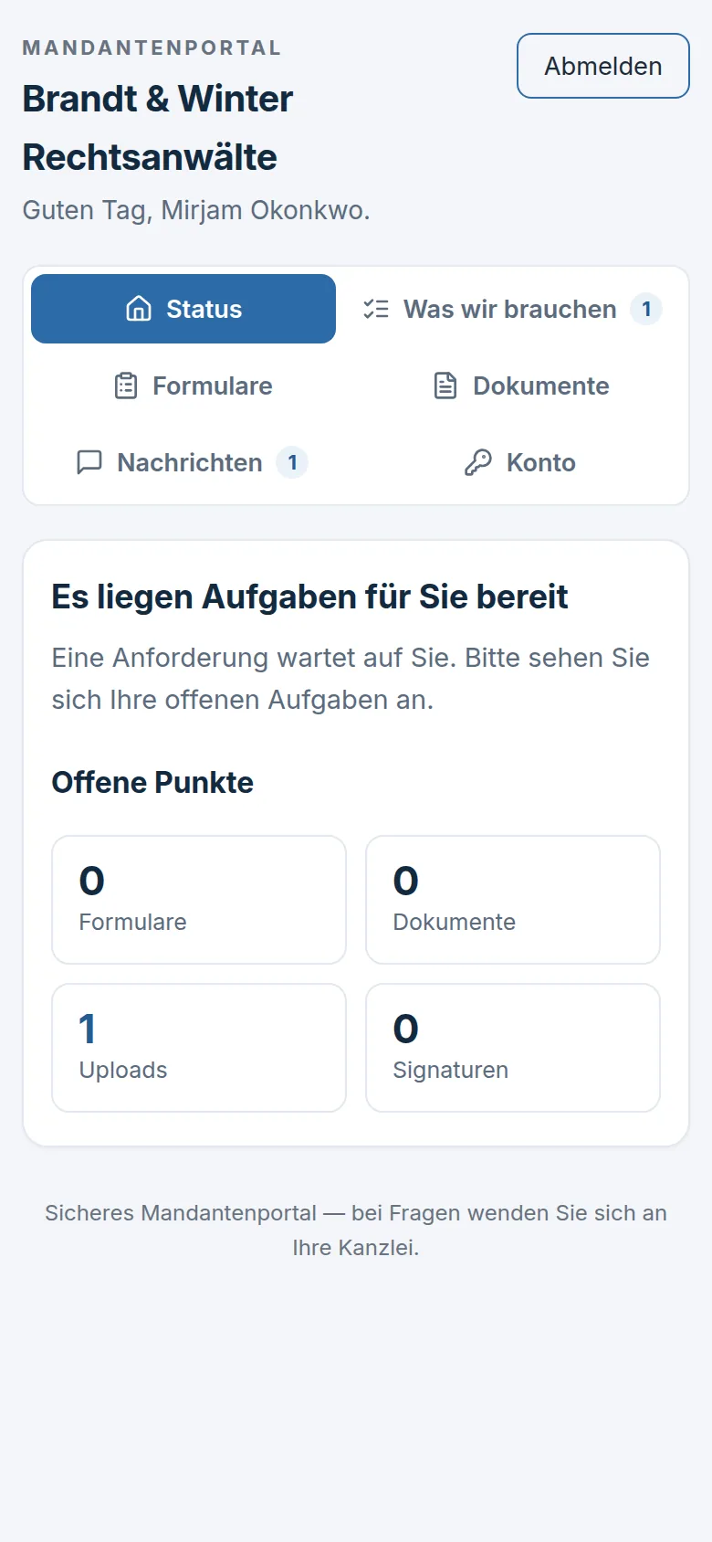 Mandantenportal auf dem Telefon: Kanzleiname, offene Aufgaben und Nachrichten der Mandantschaft